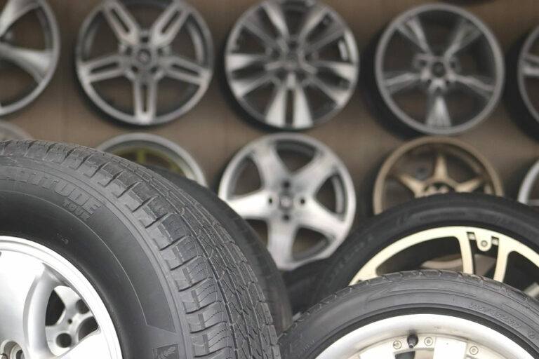 Study Up Before Buying Replacement Tyres to Save Unnecessary Costs